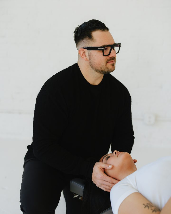 Modern clinic providing Chiropractic Services in Arlington Heights, IL focused on spinal alignment, pain relief, and improved mobility for everyday health
