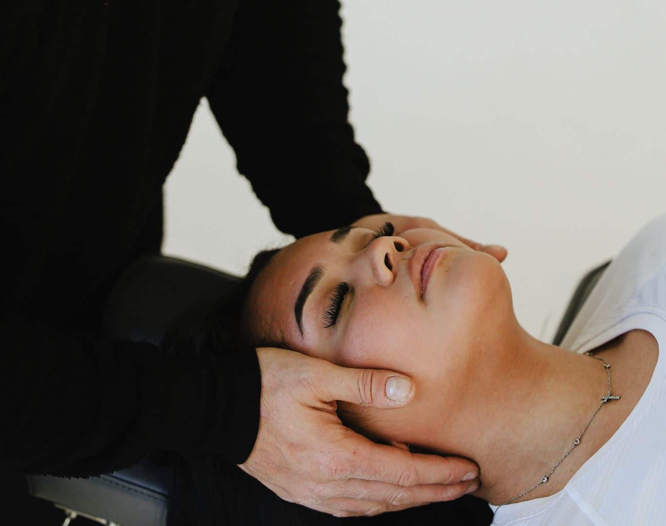 Trusted provider offering Chiropractic Services near me in Wood Dale, IL to support posture correction, joint flexibility, and natural, non-invasive wellness care