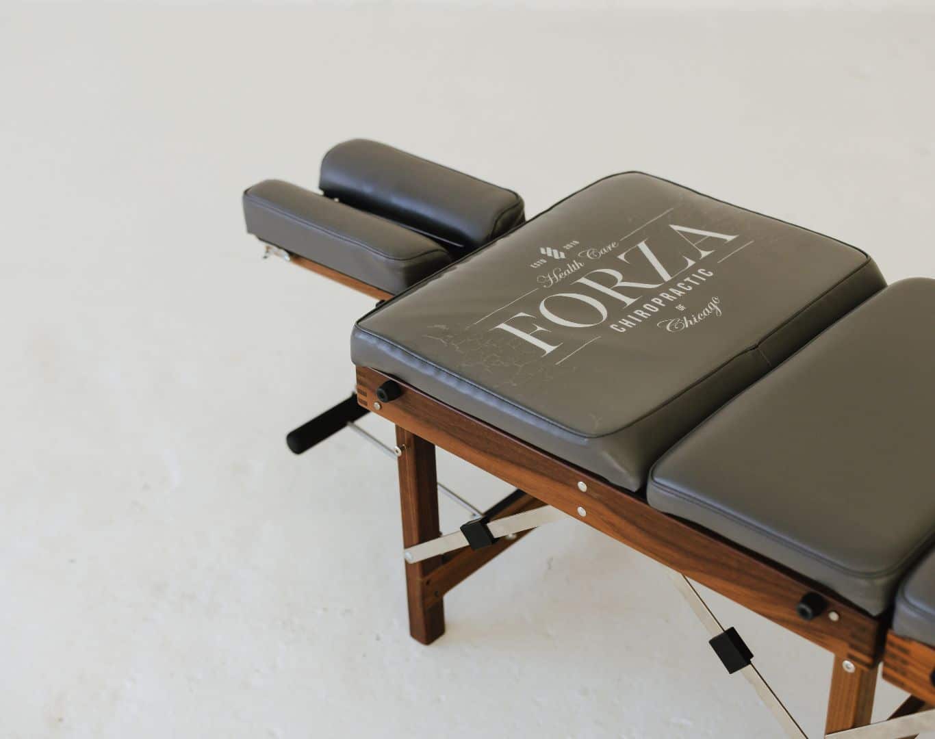 Personalized treatment plans through Chiropractic Services in Schaumburg, IL designed to restore spinal balance, reduce discomfort, and promote long-term musculoskeletal health